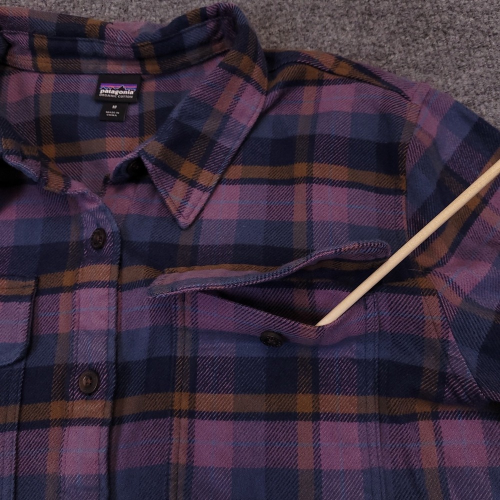 Patagonia Flannel Hiking Shirt Womens M Plaid 100% Cotton Long Sleeve Pockets - Picture 12 of 15